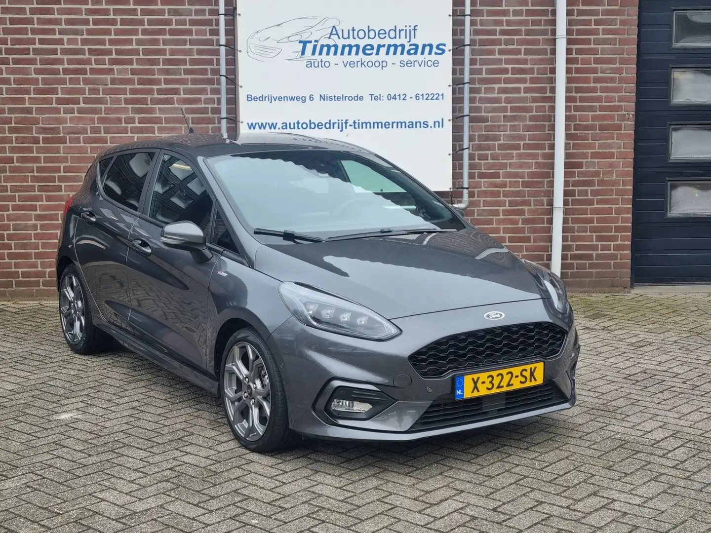 Ford Fiesta 1.0 EcoBoost ST-Line Automaat Gris - 2