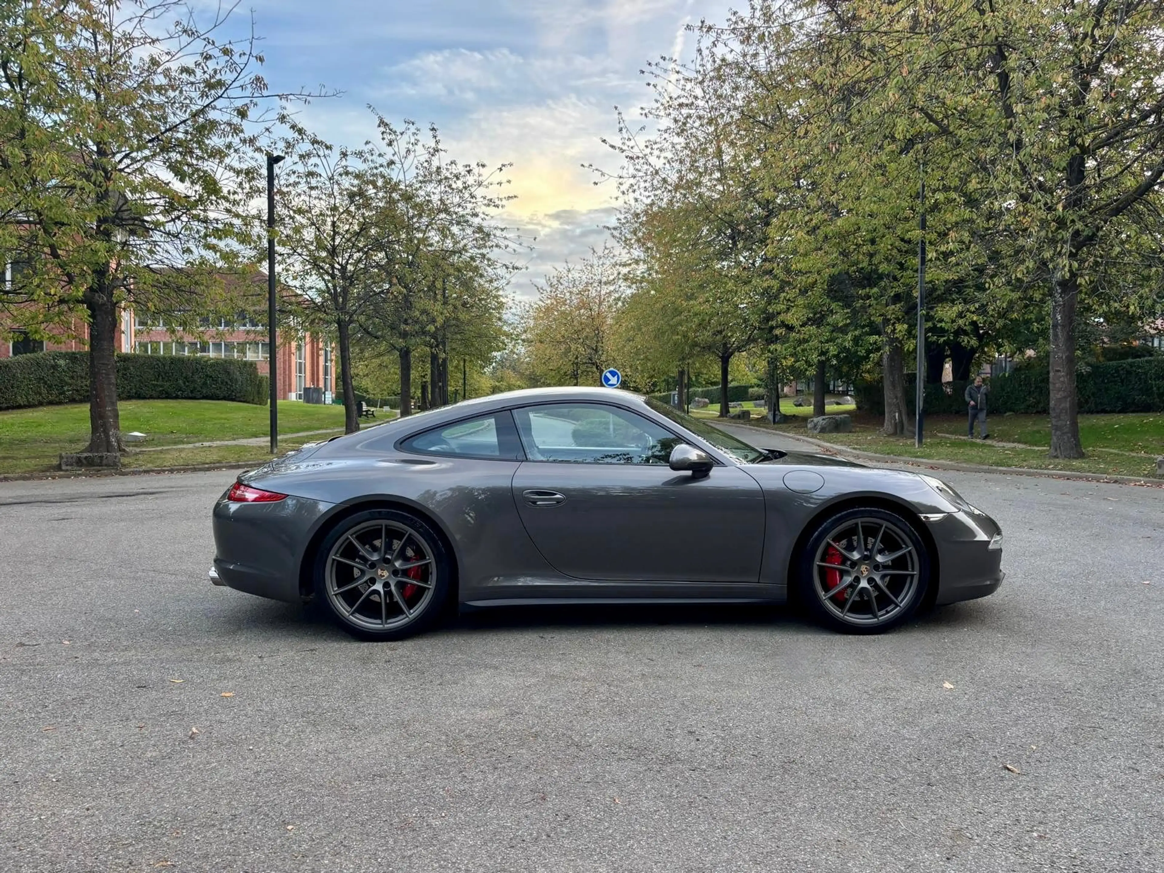 Porsche 991 / 911 Carrera 4S 3.8i Coupé PDK ****** 1ST PAINT - JUST SERVICED *** — photo 6