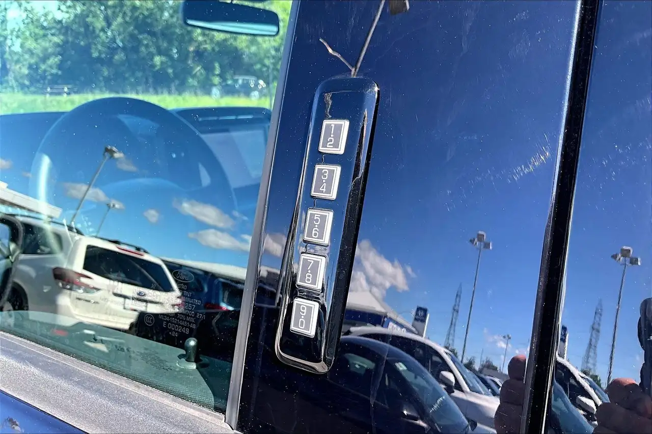 Ford F 150 photo Ford F 150