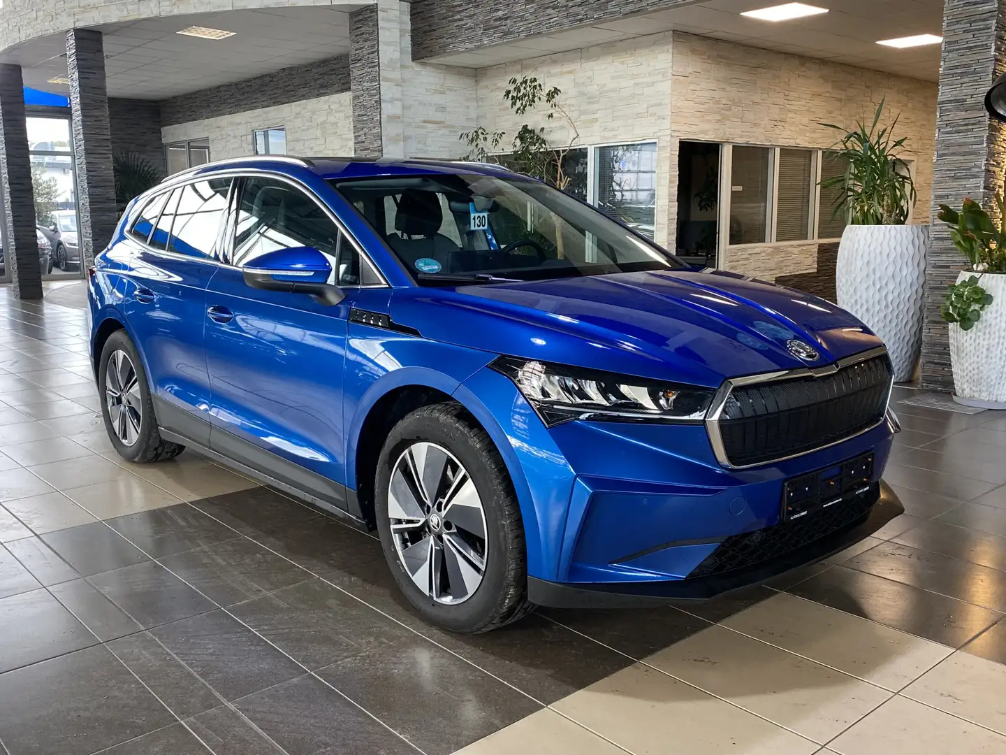 Skoda Enyaq 85 Loft*AHK*Pano*LED*R.Cam*Navi*CarPlay* Bleu - 1