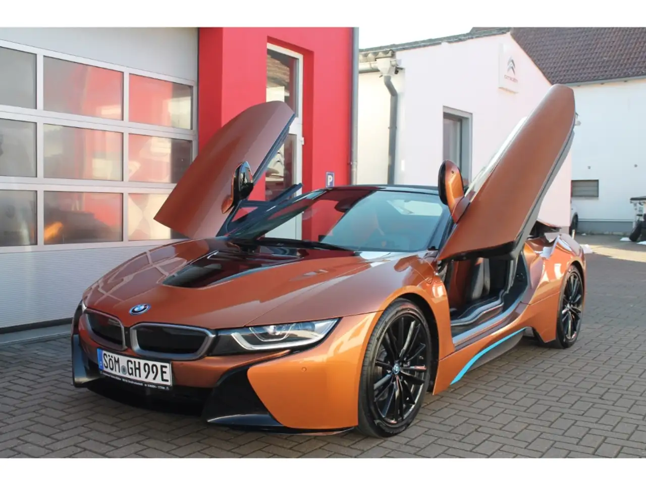 BMW i8