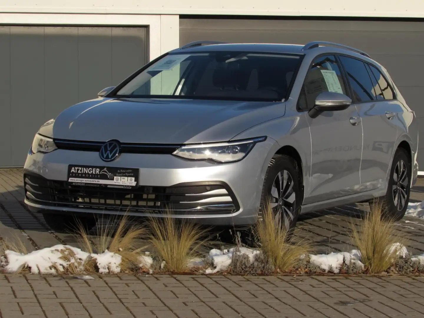 Volkswagen Golf Variant MOVE 1,5l TSI DSG ACC Standh. Navi Klima Navi Silber - 2