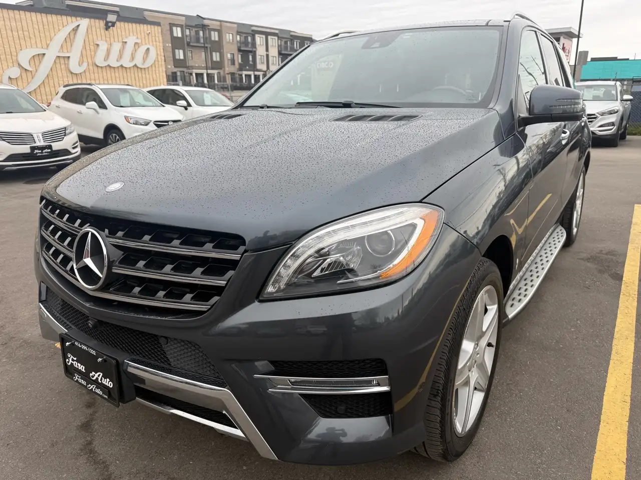 Mercedes-Benz M-Class снимка Mercedes-Benz M-Class