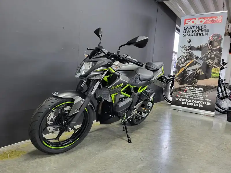 Kawasaki Z 125 - foto 8