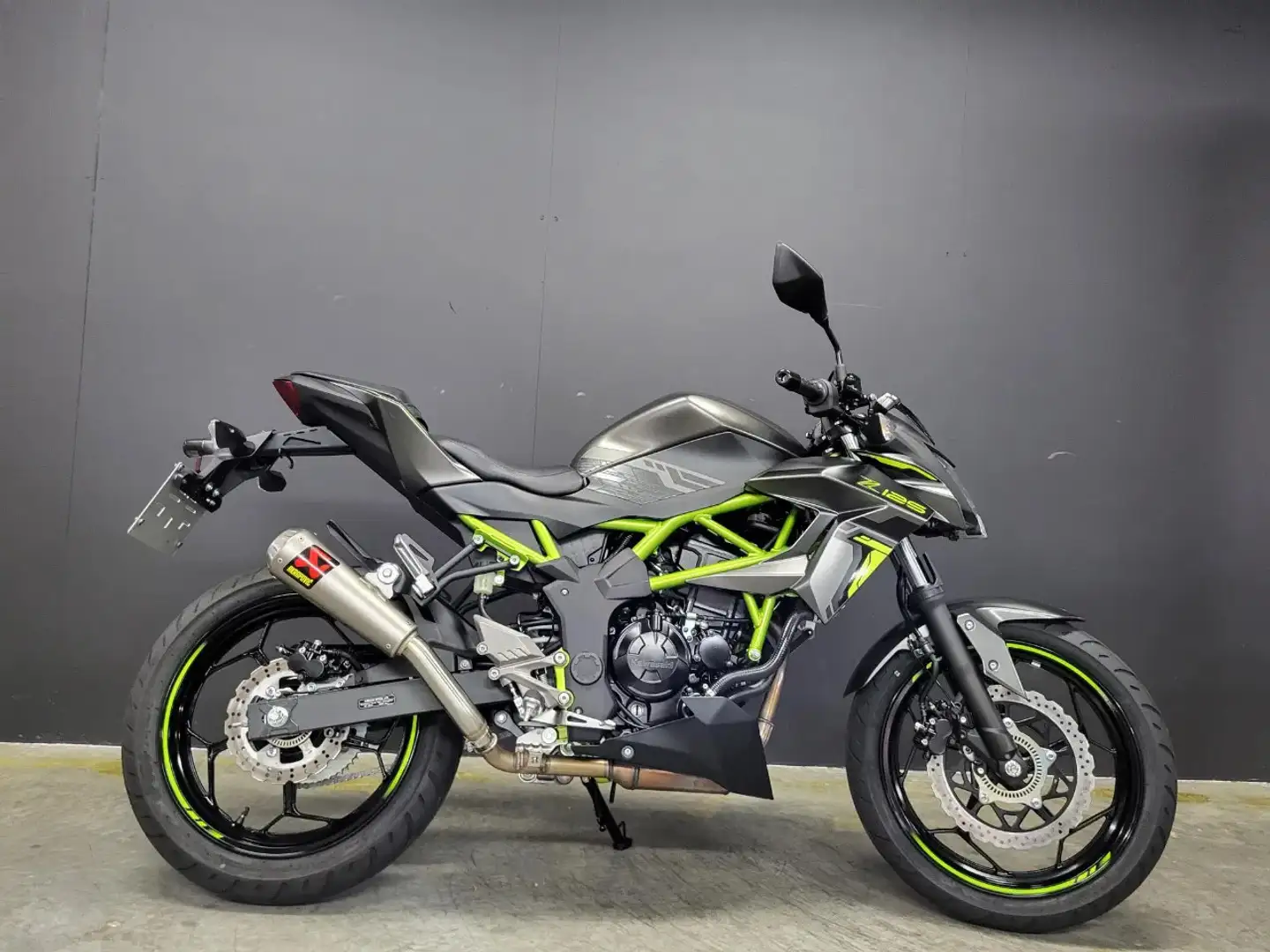 Kawasaki Z 125 (A1, B-rijbewijs) - 2