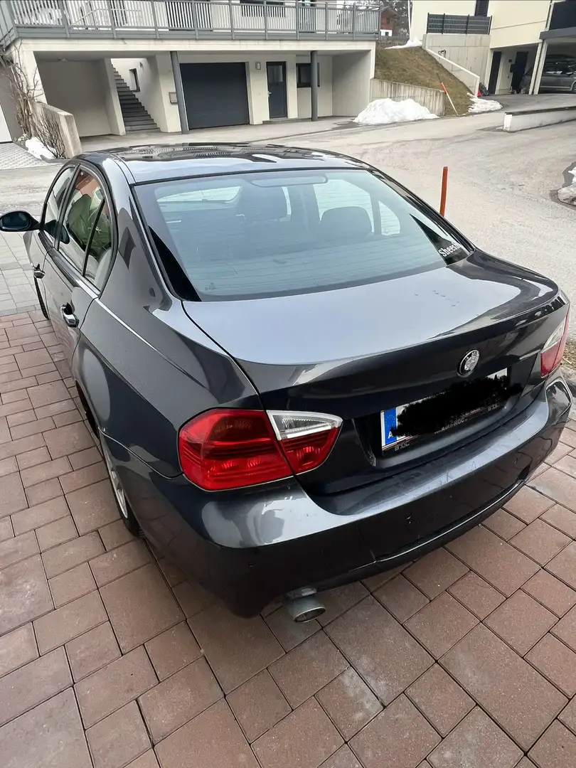 BMW 318 318d Österreich-Paket - 1