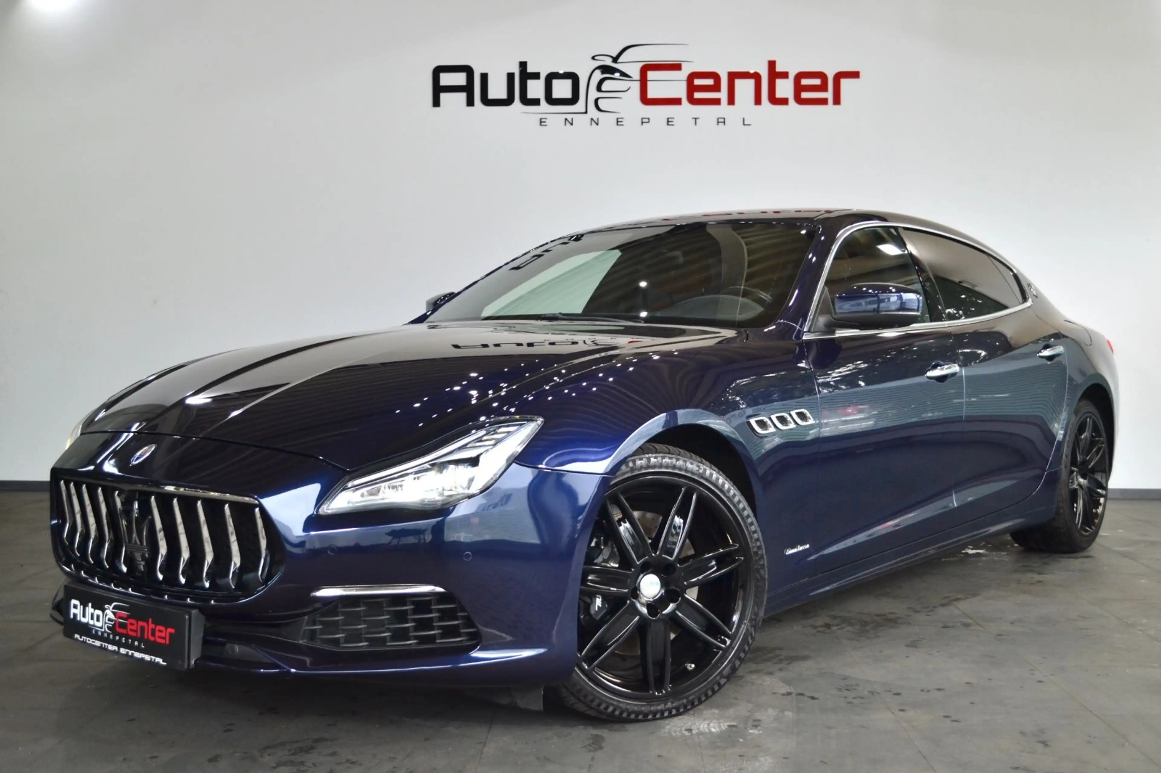 Maserati Quattroporte Gran Lusso SQ4*2Hand*Matrix*Deutsch — photo 2