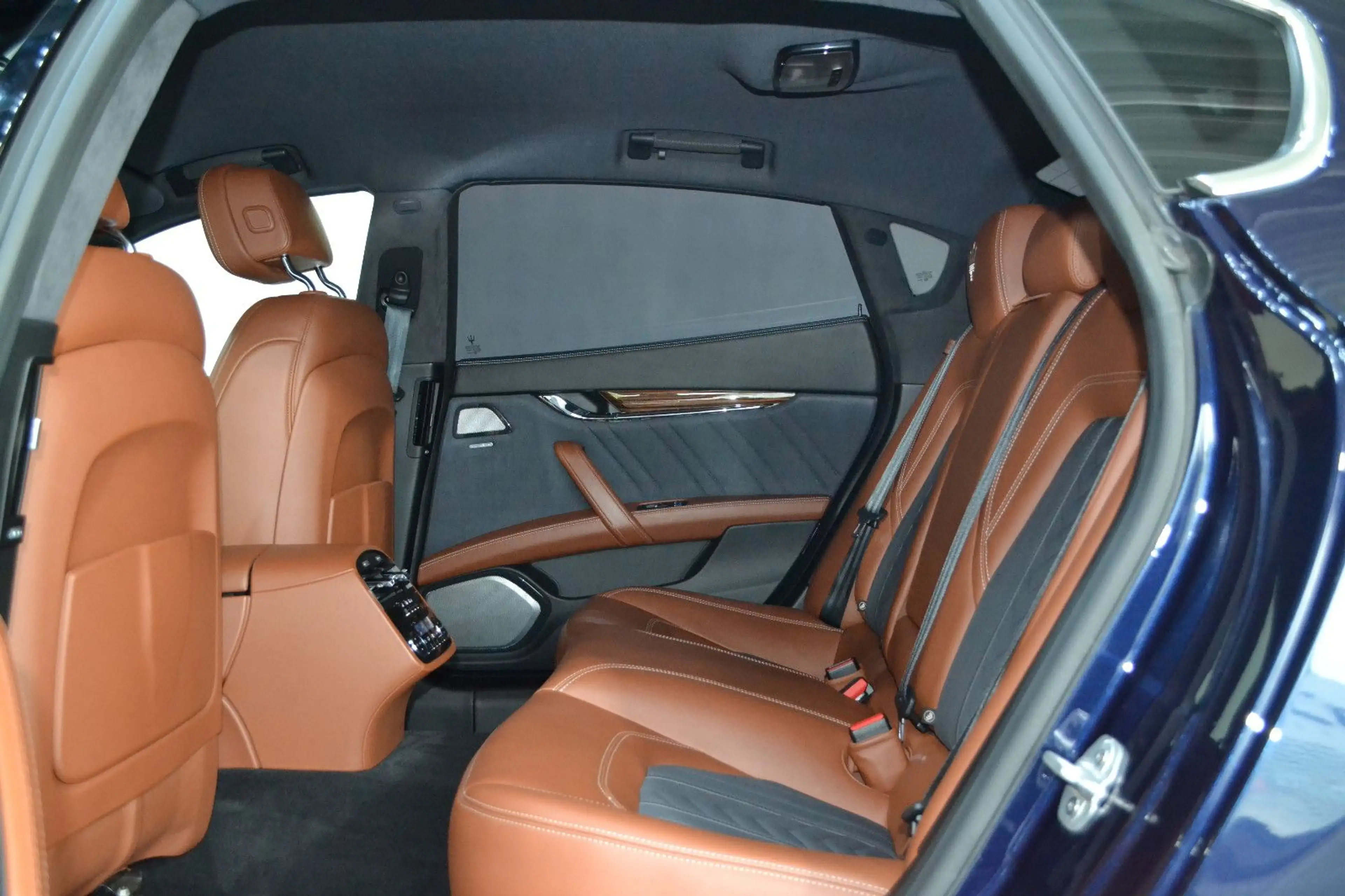 Maserati Quattroporte Gran Lusso SQ4*2Hand*Matrix*Deutsch — photo 9