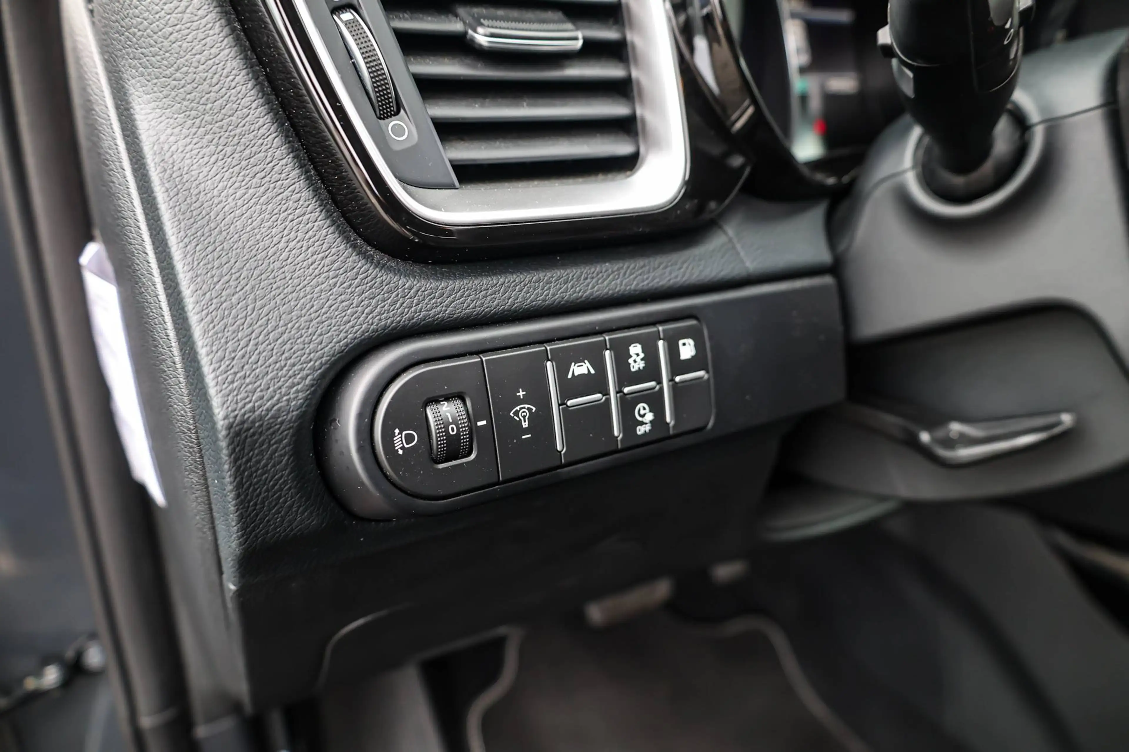 Kia XCeed XCeed PHEV 1.6 GDi Business Line DCT — photo 15