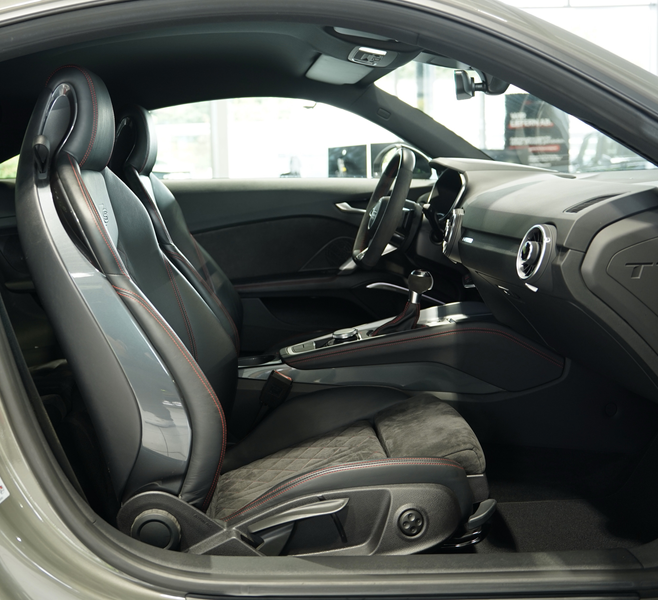 Audi TT 45 TFSI q S line Competition+ 2H *20*B&O*SHZ — photo 15