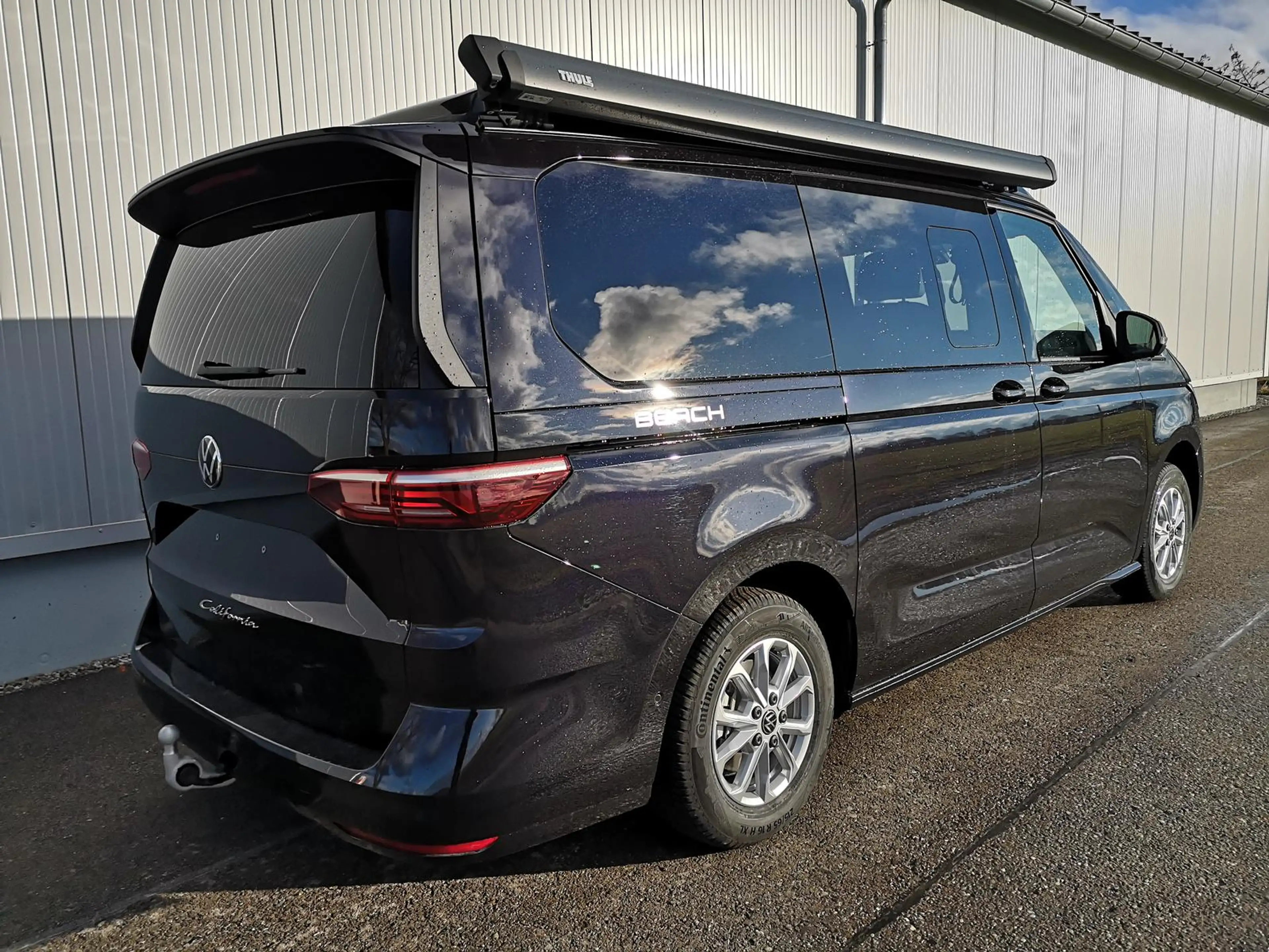 Volkswagen T7 California T7 2.0TDI DSG California Beach Camper GV5 High+ — photo 4