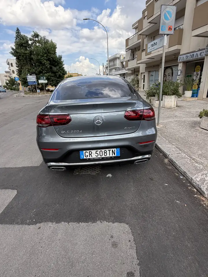 Mercedes-Benz GLC 220