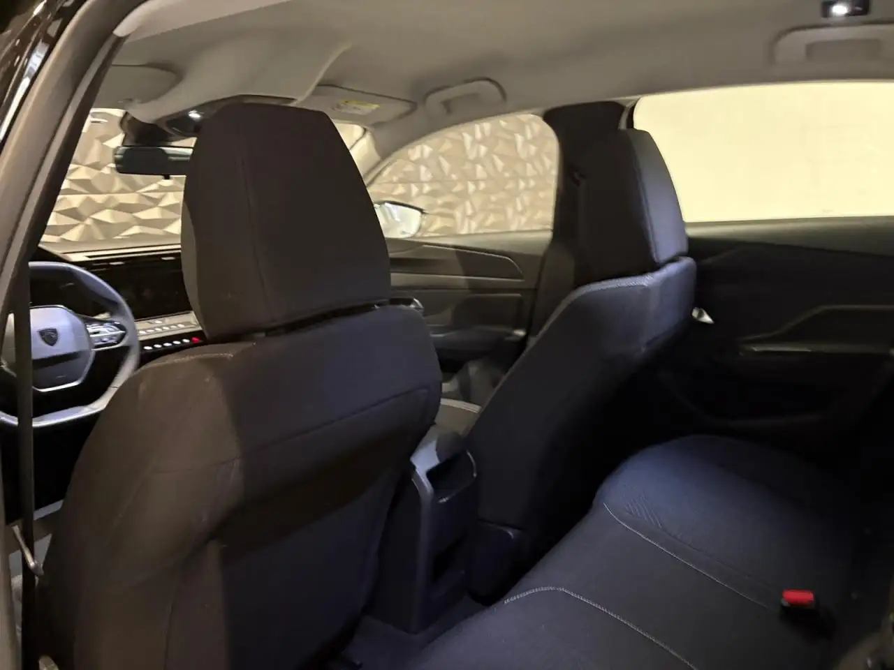 Peugeot 308 308 — photo 12