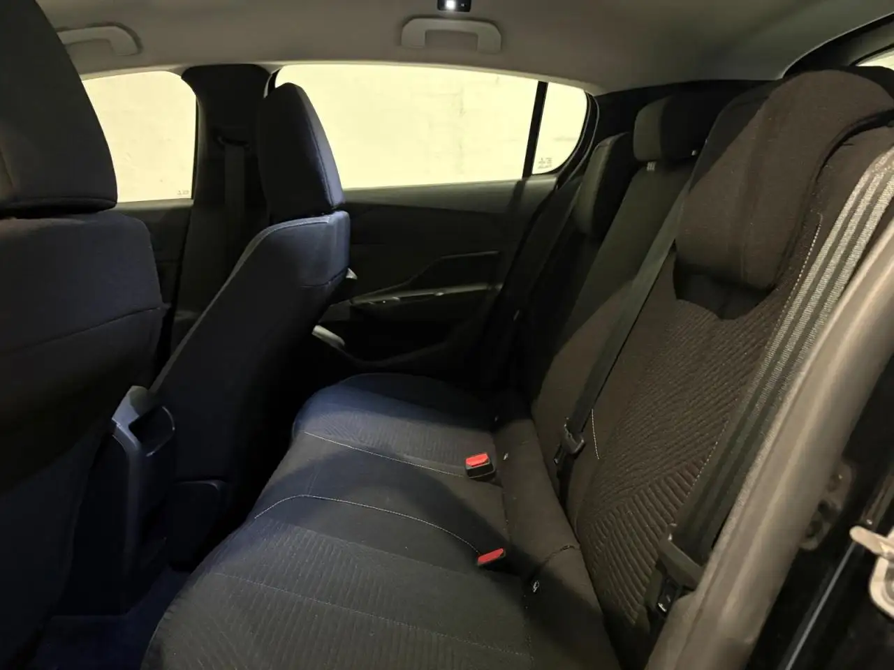 Peugeot 308 308 — photo 13