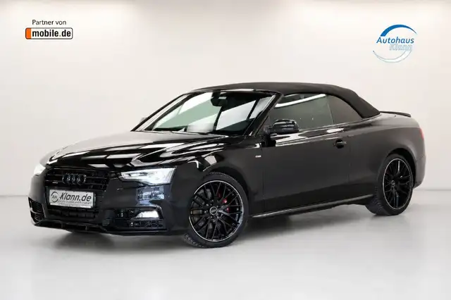 Audi A5 Cabriolet view 4