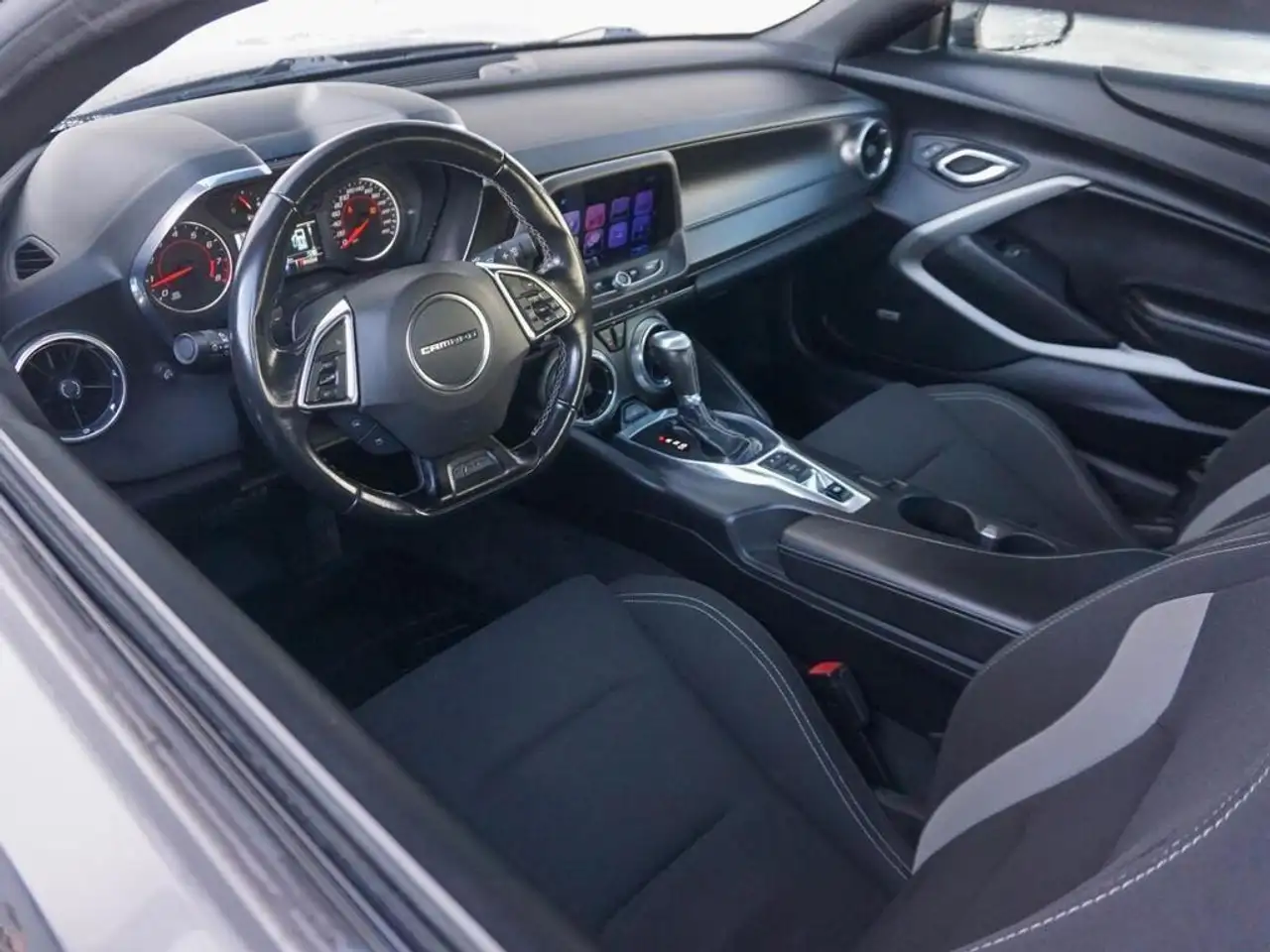 Chevrolet Camaro снимка Chevrolet Camaro