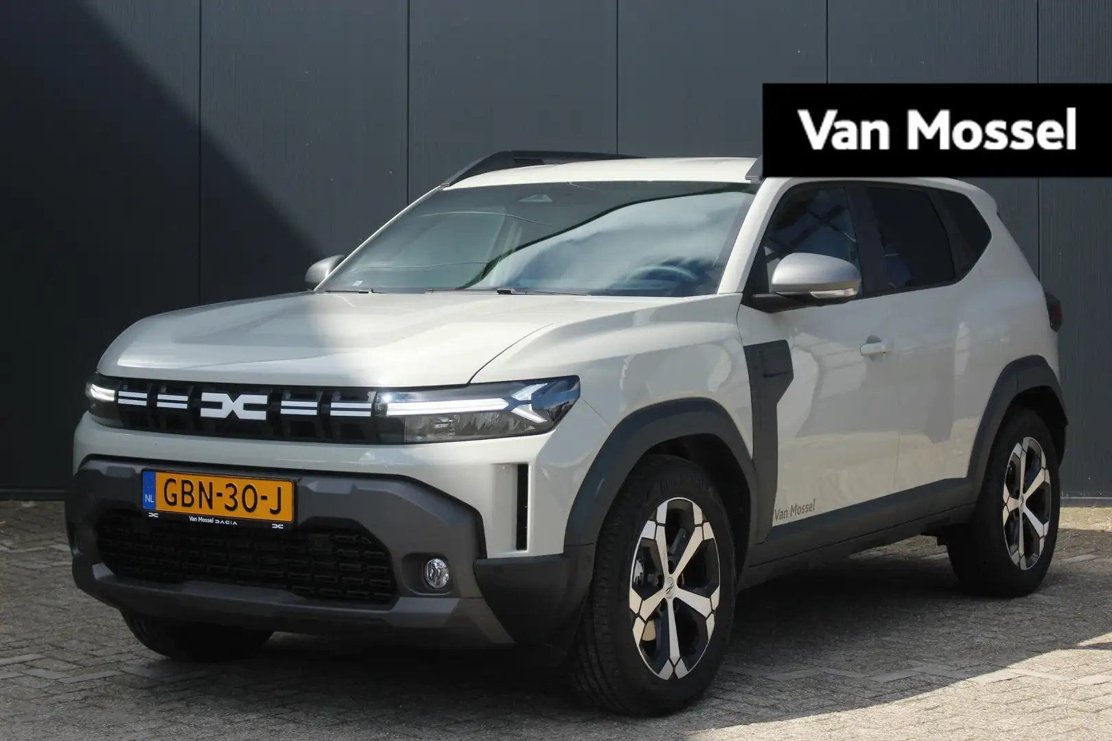 Dacia Duster 1.6 Hybrid 140Pk Journey | Apple & Android Carplay Bruin - 1
