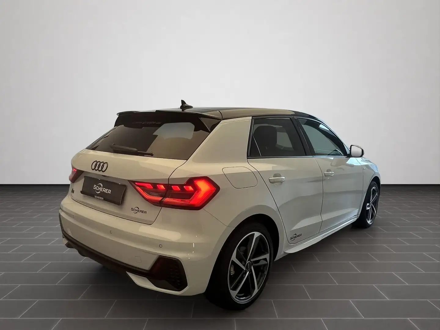 Audi A1 S line 30 TFSI 85(116) kW(PS) S tro Weiß - 2