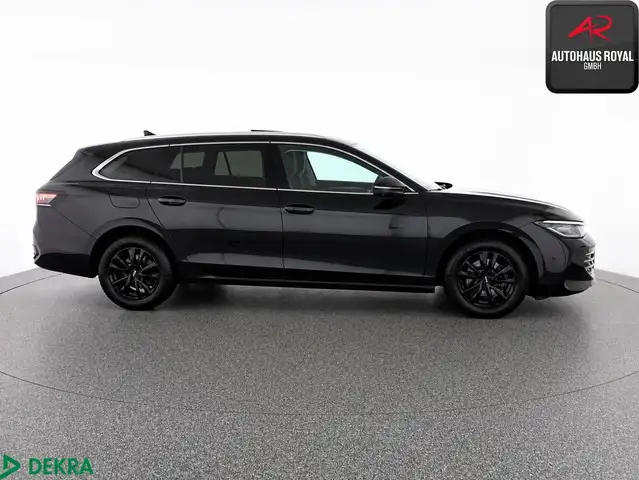 Volkswagen Passat view 6