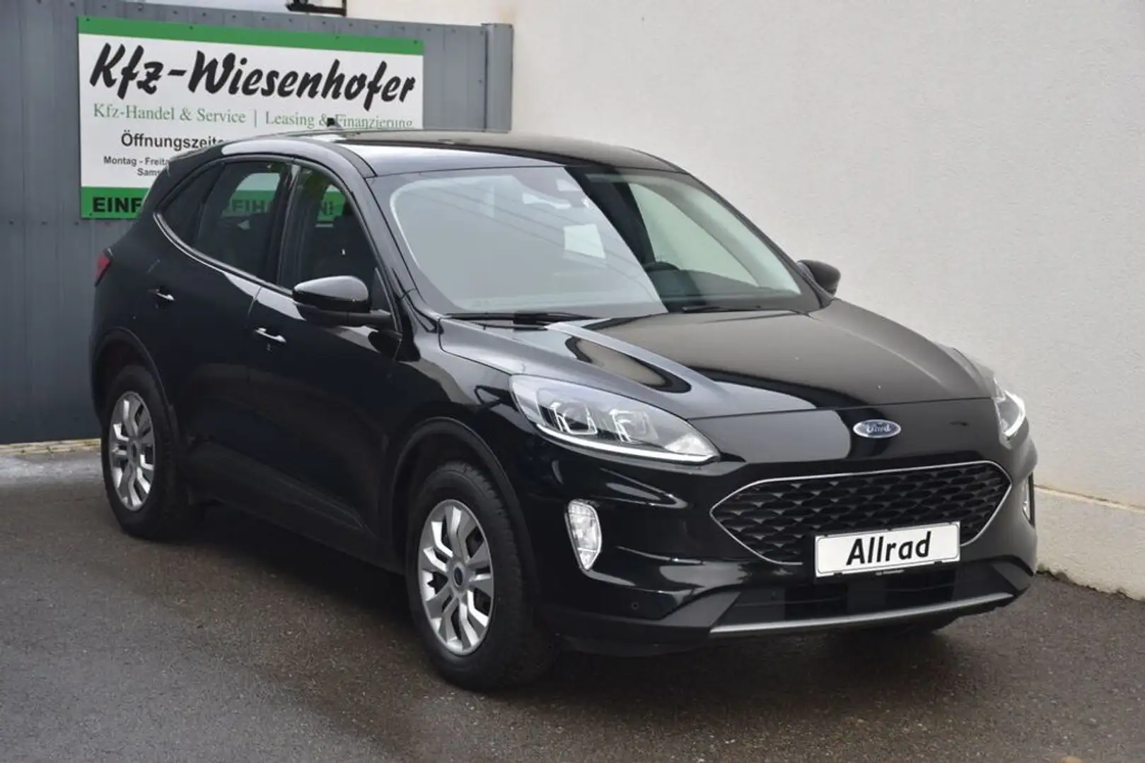 Ford Kuga 4x4 Automatik 2.0 Diesel / Anhängerkupplug / Zwart - 1