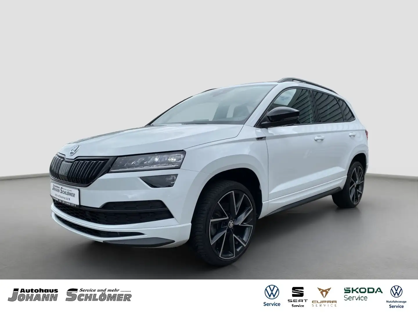 Skoda Karoq 1.5 TSI Sportline NAVI KAMERA LED SHZ ACC Klima Weiß - 1