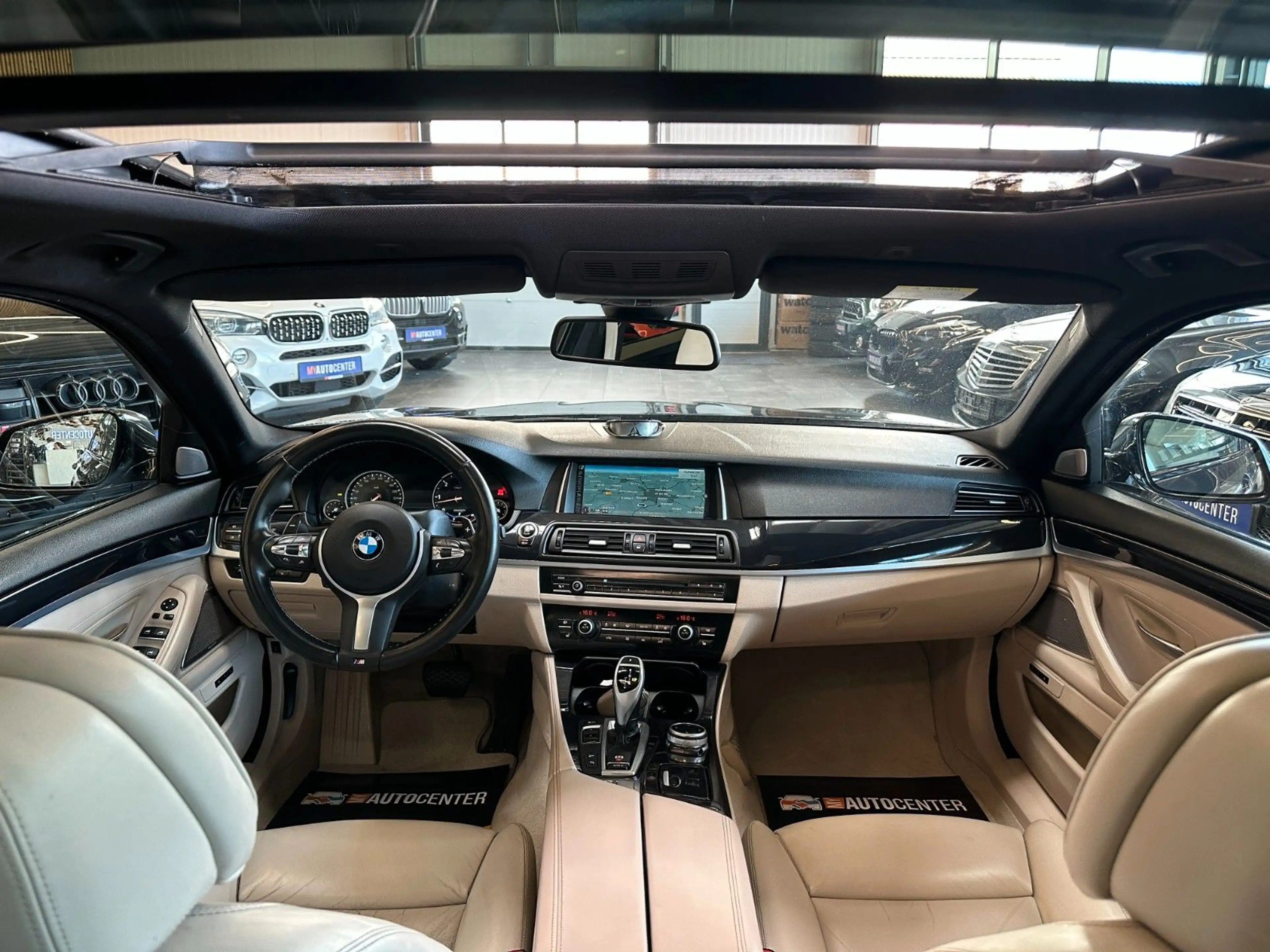 BMW 535 *KEYLES*HEAD-UP*PANO*MEMORY*B&O*AHK*4-ZONEN* — photo 6