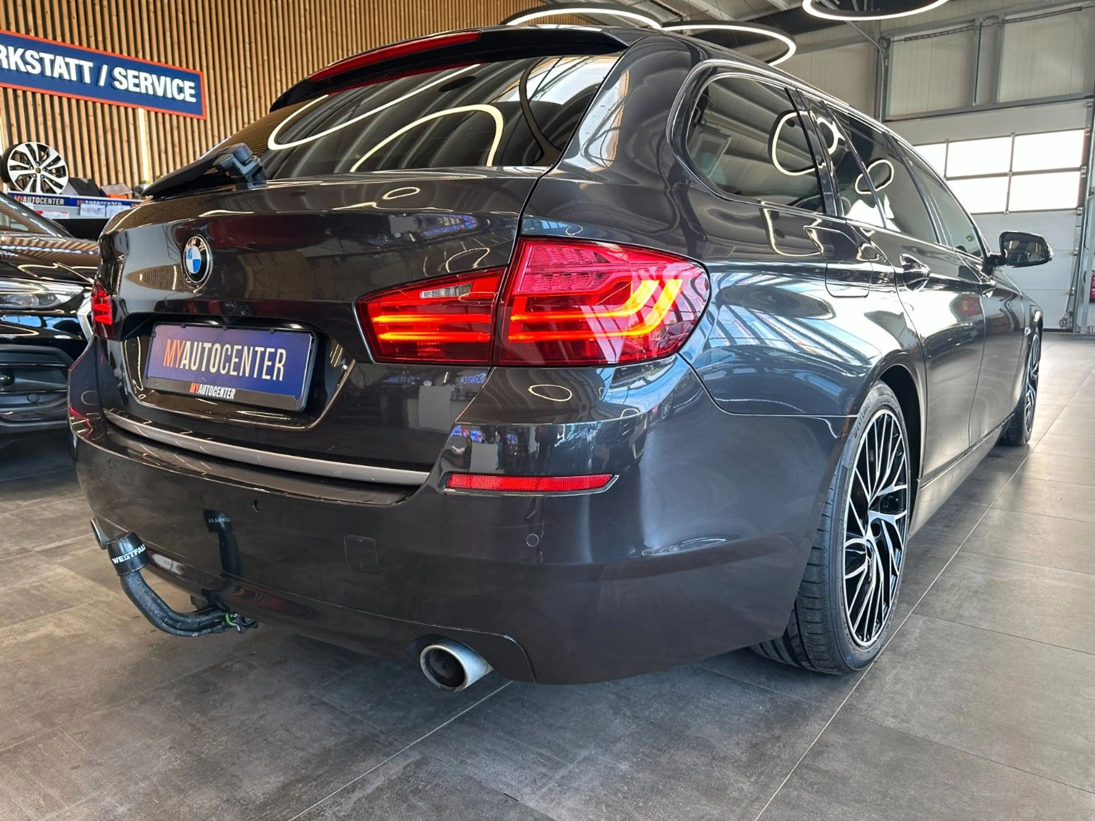 BMW 535 *KEYLES*HEAD-UP*PANO*MEMORY*B&O*AHK*4-ZONEN* — photo 2