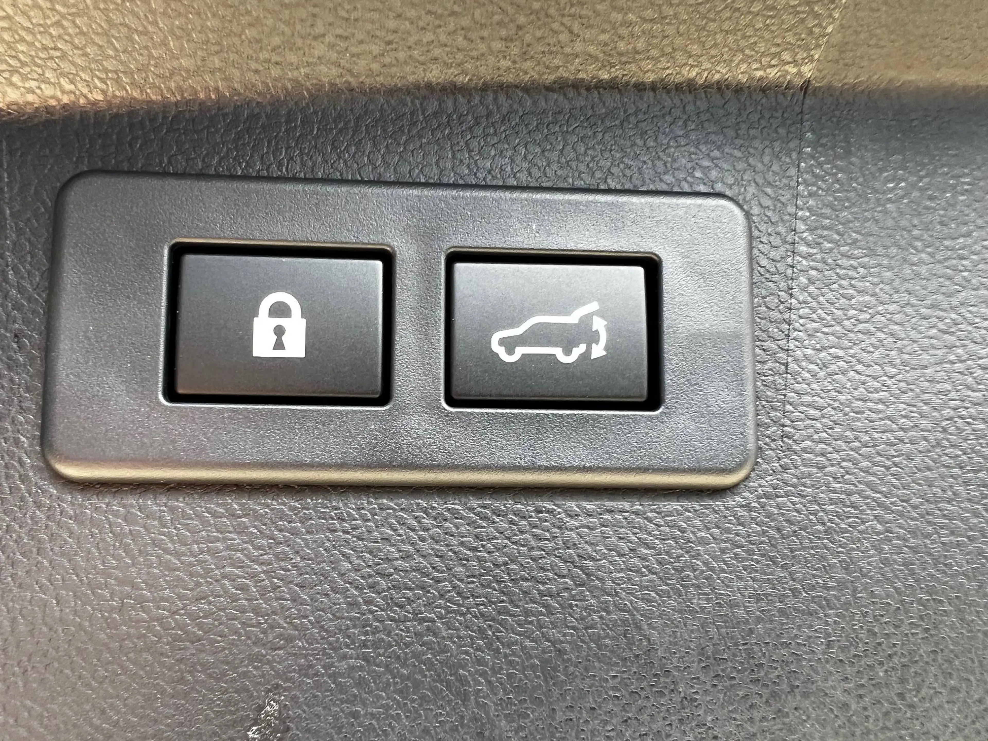 Subaru OUTBACK Outback 2.5i Lineartronic Platinum Sommeraktion 8 Jahre Garantie — photo 13
