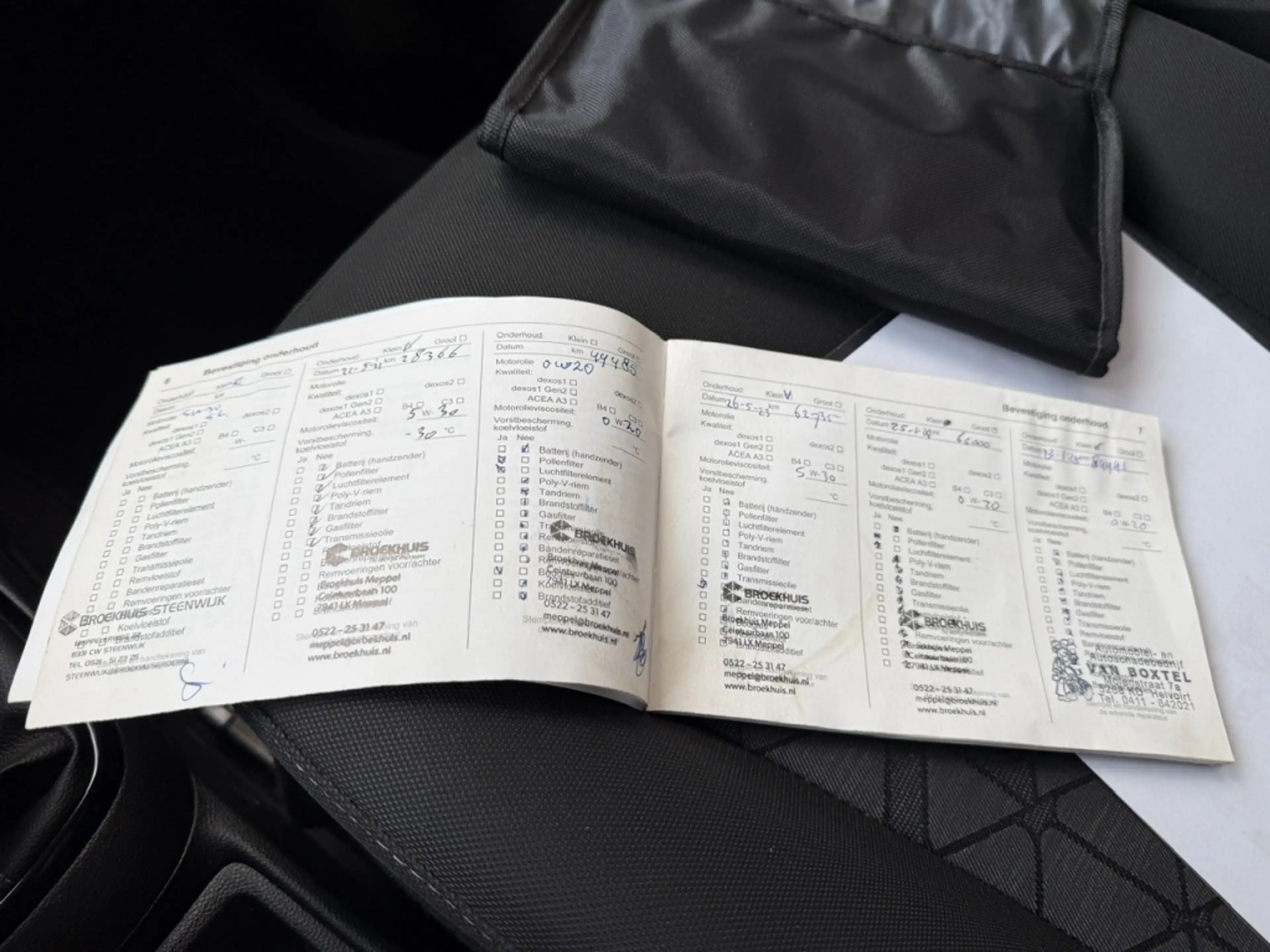 Opel Karl 1.0 120 Jaar Edition AIRCO / CRUISE / LICHTMETALEN — photo 30