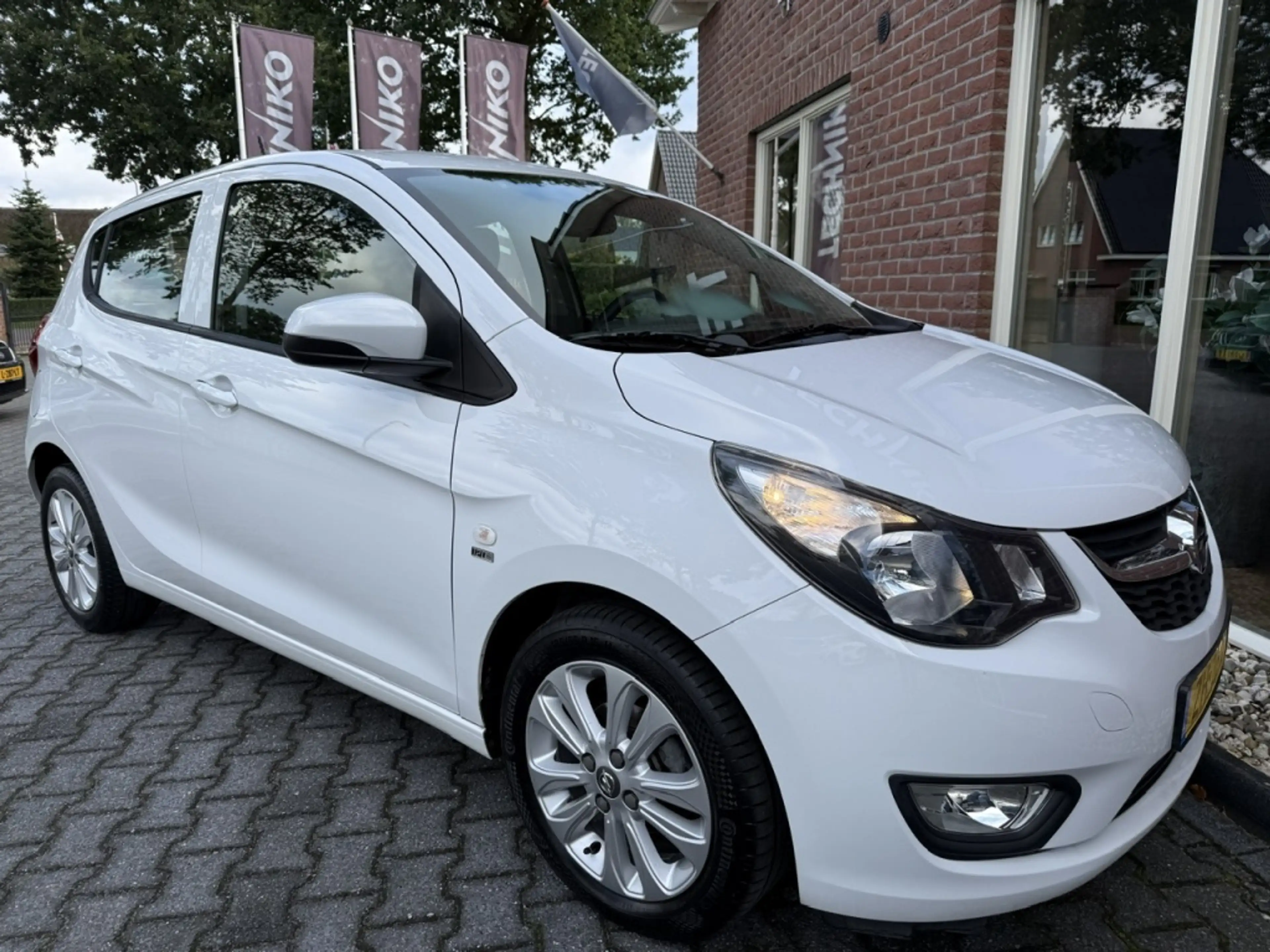 Opel Karl 1.0 120 Jaar Edition AIRCO / CRUISE / LICHTMETALEN — photo 34