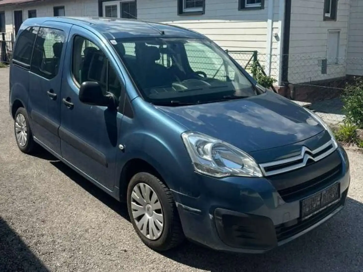 Citroen Berlingo Berlingo Multispace BlueHDI 100 Family Family Blau - 1