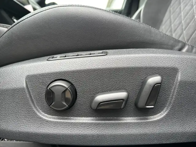 Skoda Superb view 11