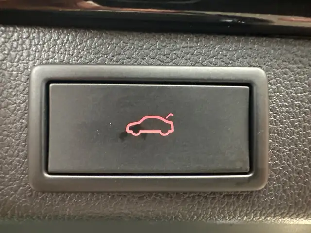 Skoda Superb view 9