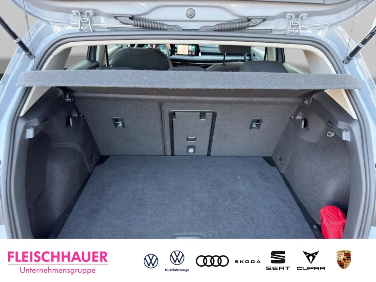 Volkswagen Golf VIII Style 1,5 TSI Navi+RK+ACC+CarPlay+ 15