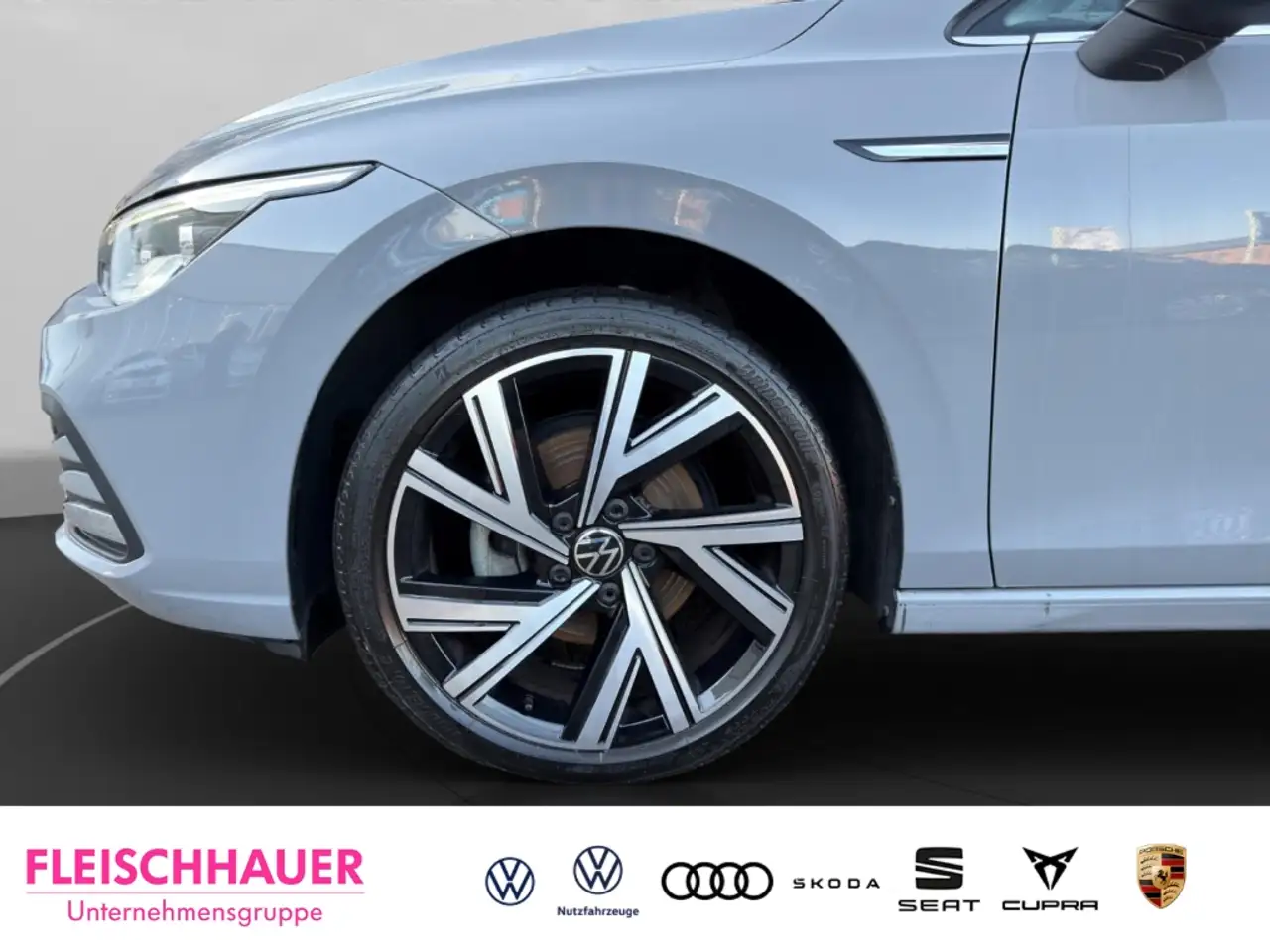 Volkswagen Golf VIII Style 1,5 TSI Navi+RK+ACC+CarPlay+ 16