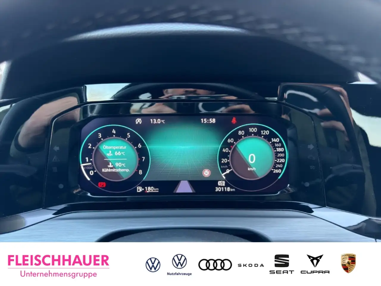 Volkswagen Golf VIII Style 1,5 TSI Navi+RK+ACC+CarPlay+ 9