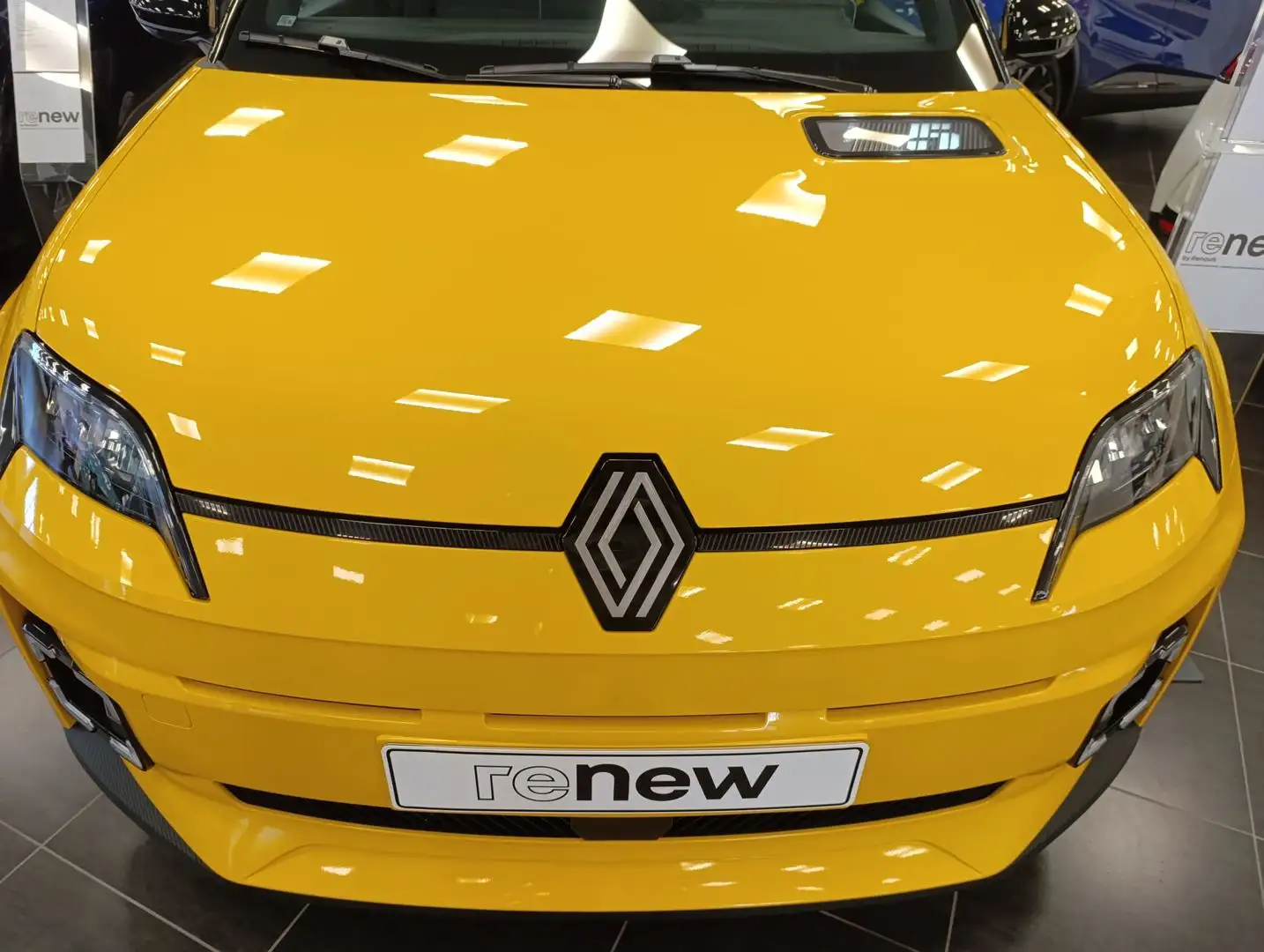 Renault R 5 E-Tech Techno autonomía confort 110 kW - 2