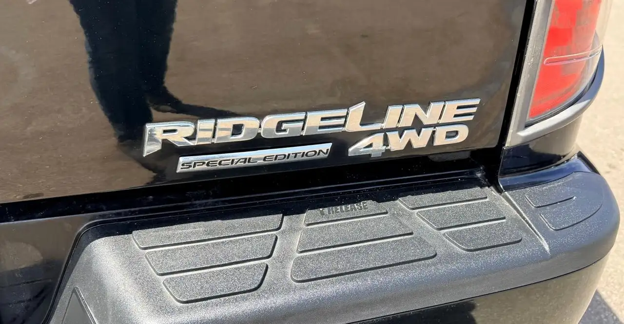 Honda Ridgeline photo Honda Ridgeline