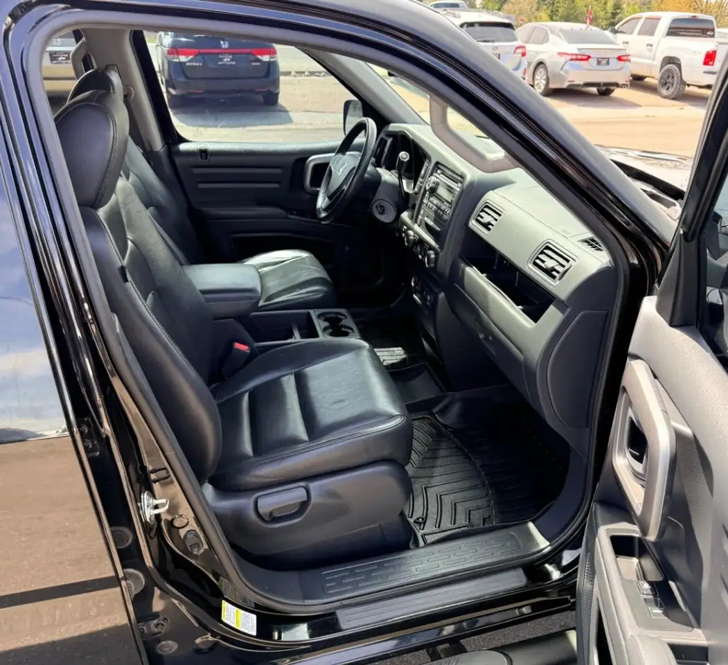 Honda Ridgeline photo Honda Ridgeline