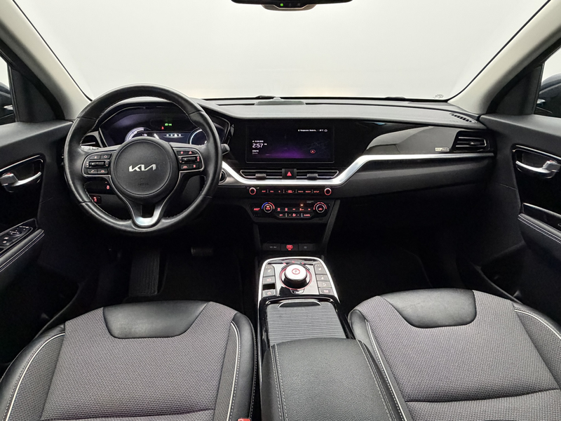 Kia e-Niro Edition 64 kWh SOH 96,5% | Camera | Carplay&Androi — photo 2