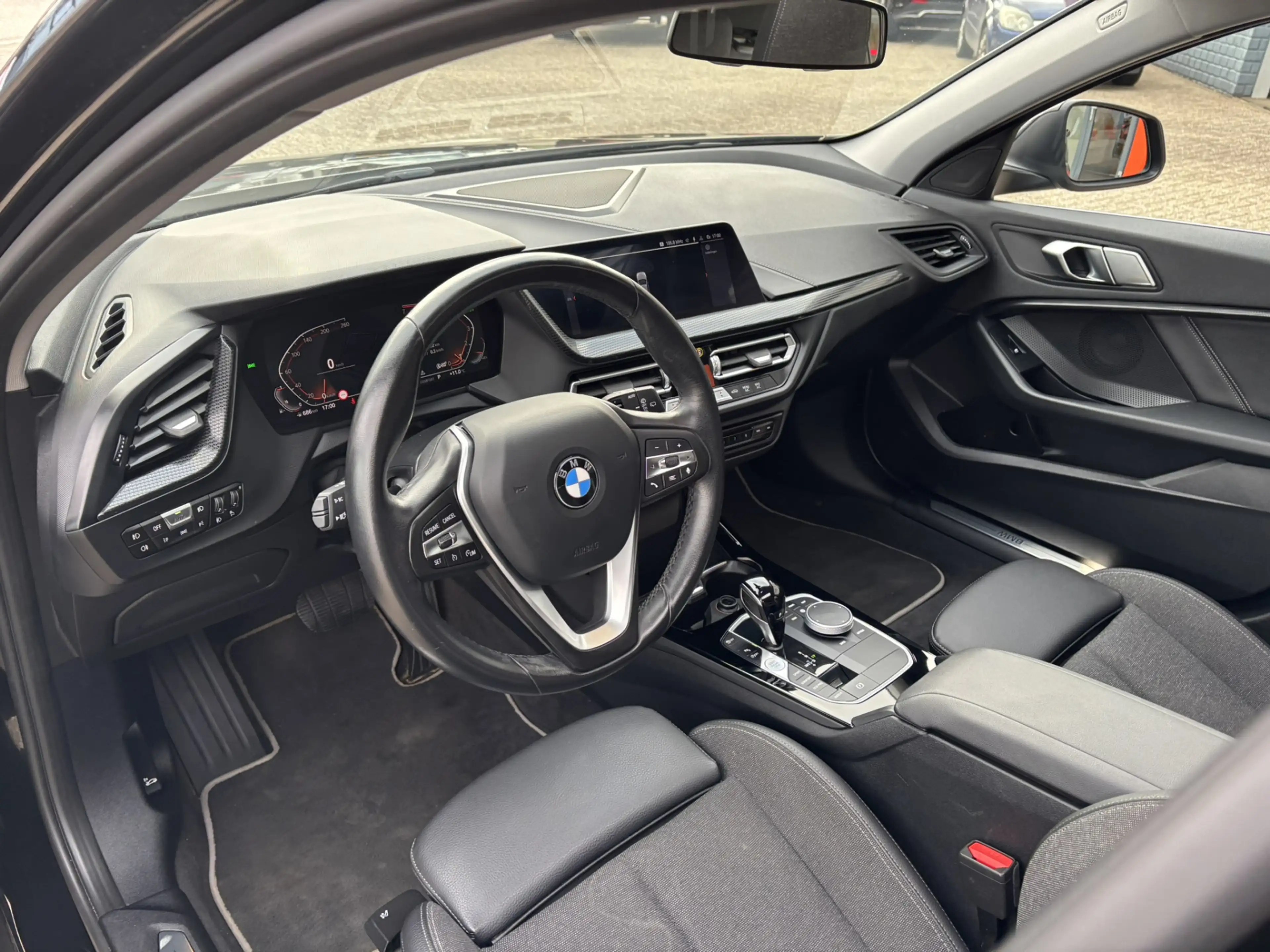 BMW 118 1-serie 118i Business Edition / Schuifkanteldak / — photo 5