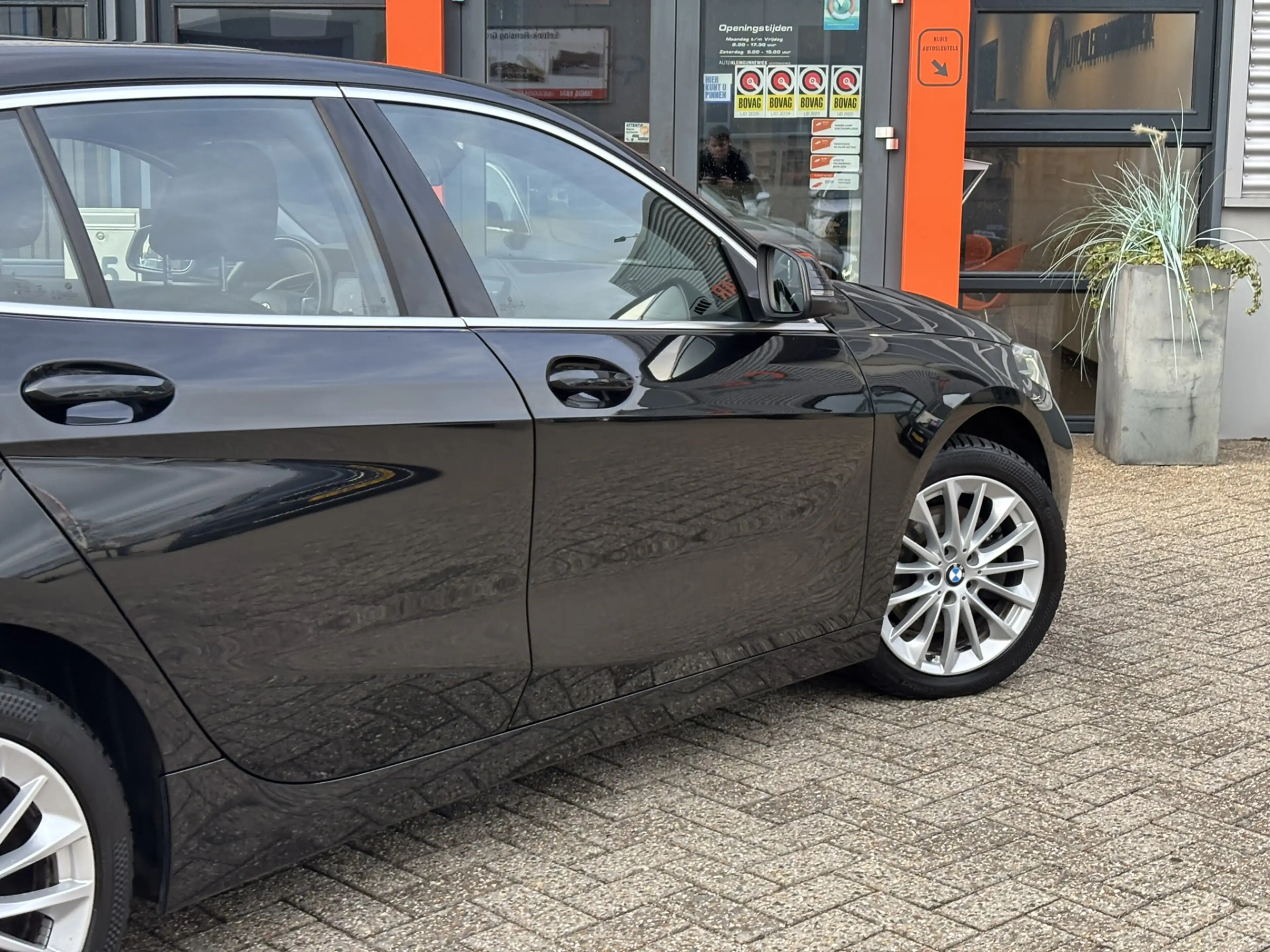 BMW 118 1-serie 118i Business Edition / Schuifkanteldak / — photo 14