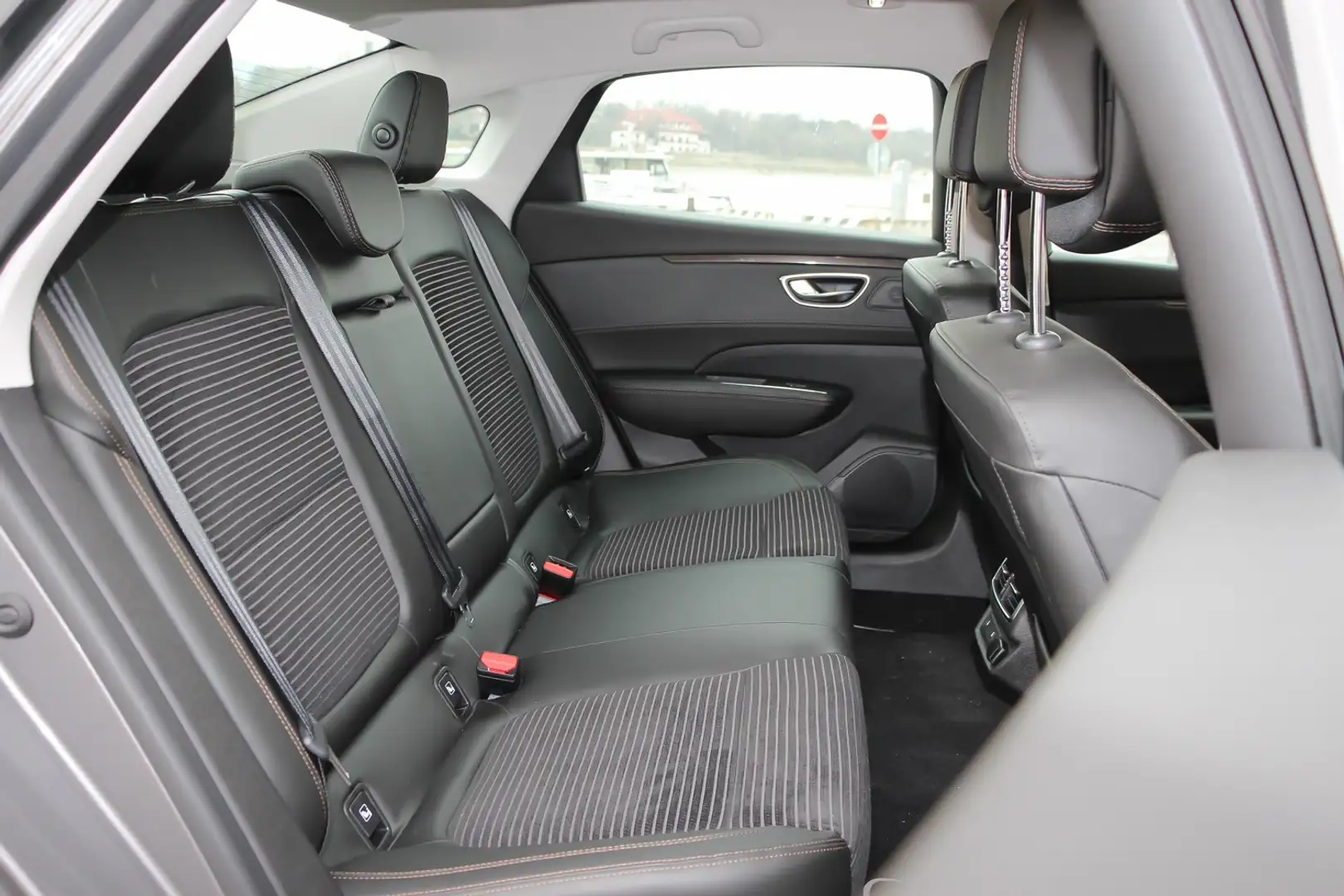 Renault Talisman Grandtour ENERGY dCi 130 INTENS - 2
