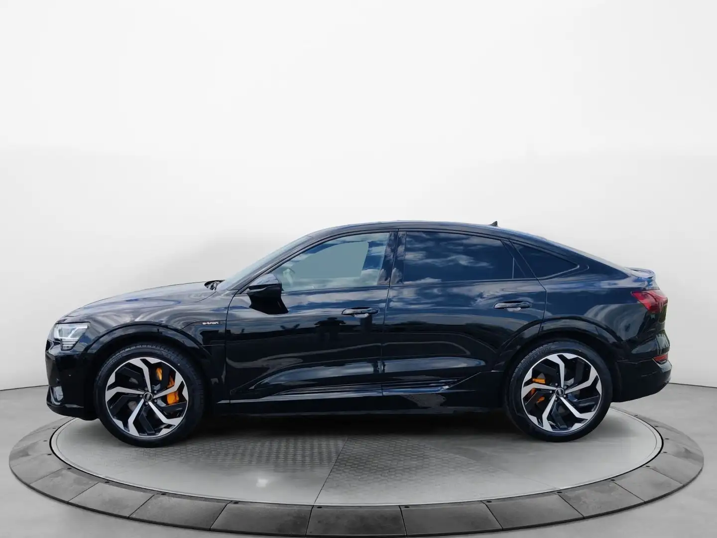 Audi e-tron 55 quattro S-Line 2x, LED, ACC, Schwarz - 2