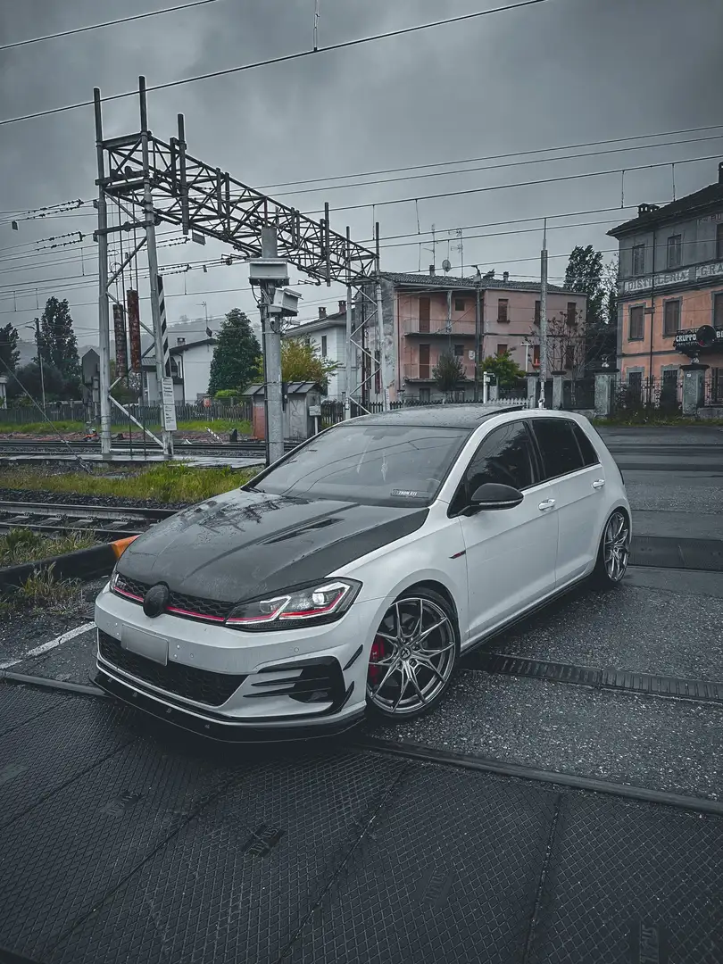 Volkswagen Golf GTI 5p 2.0 tsi Performance 245cv dsg - 1