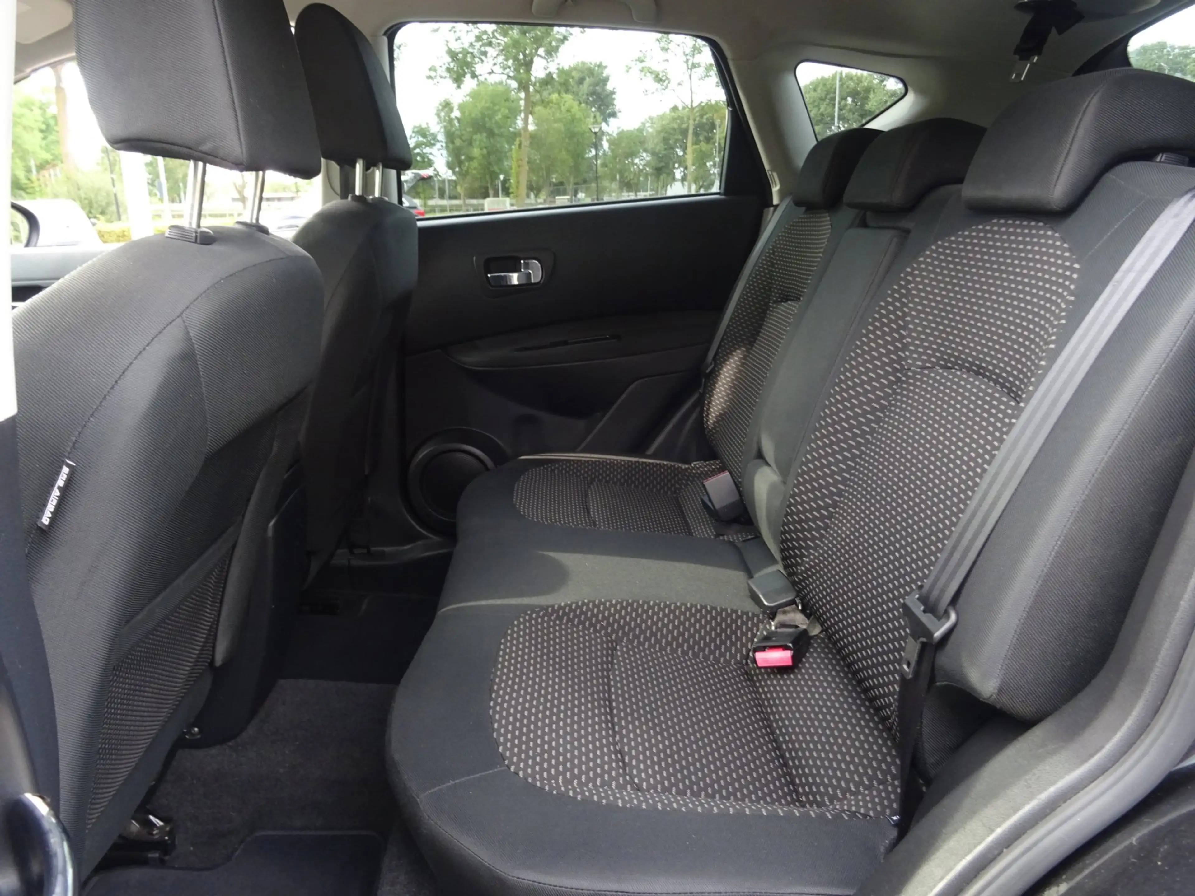 Nissan Qashqai 2.0 Acenta BJ2009 NAP/CLIMA/CRUISE/PDC/APK 27 — photo 8