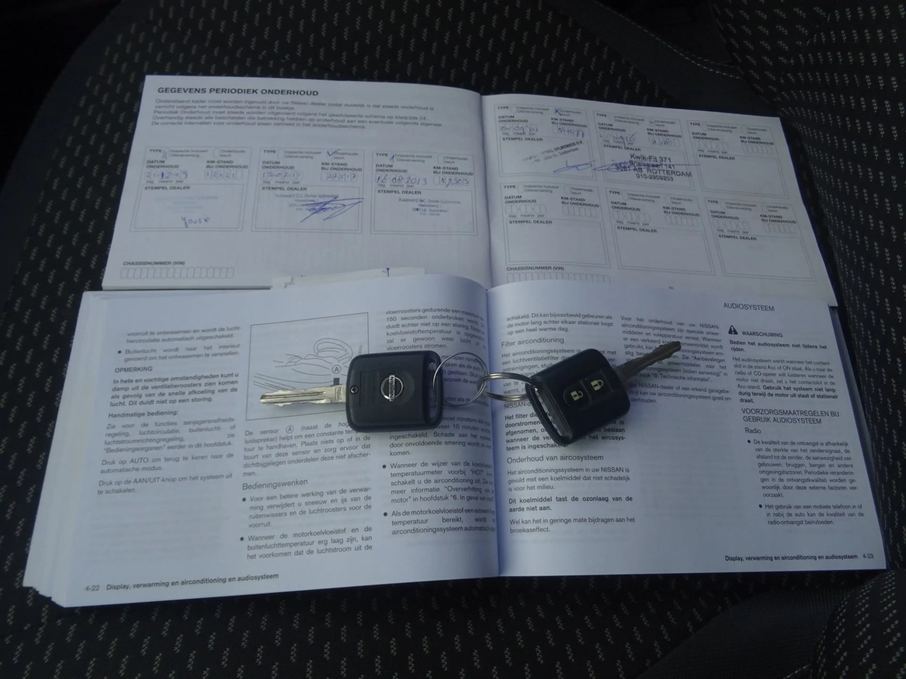 Nissan Qashqai 2.0 Acenta BJ2009 NAP/CLIMA/CRUISE/PDC/APK 27 — photo 13