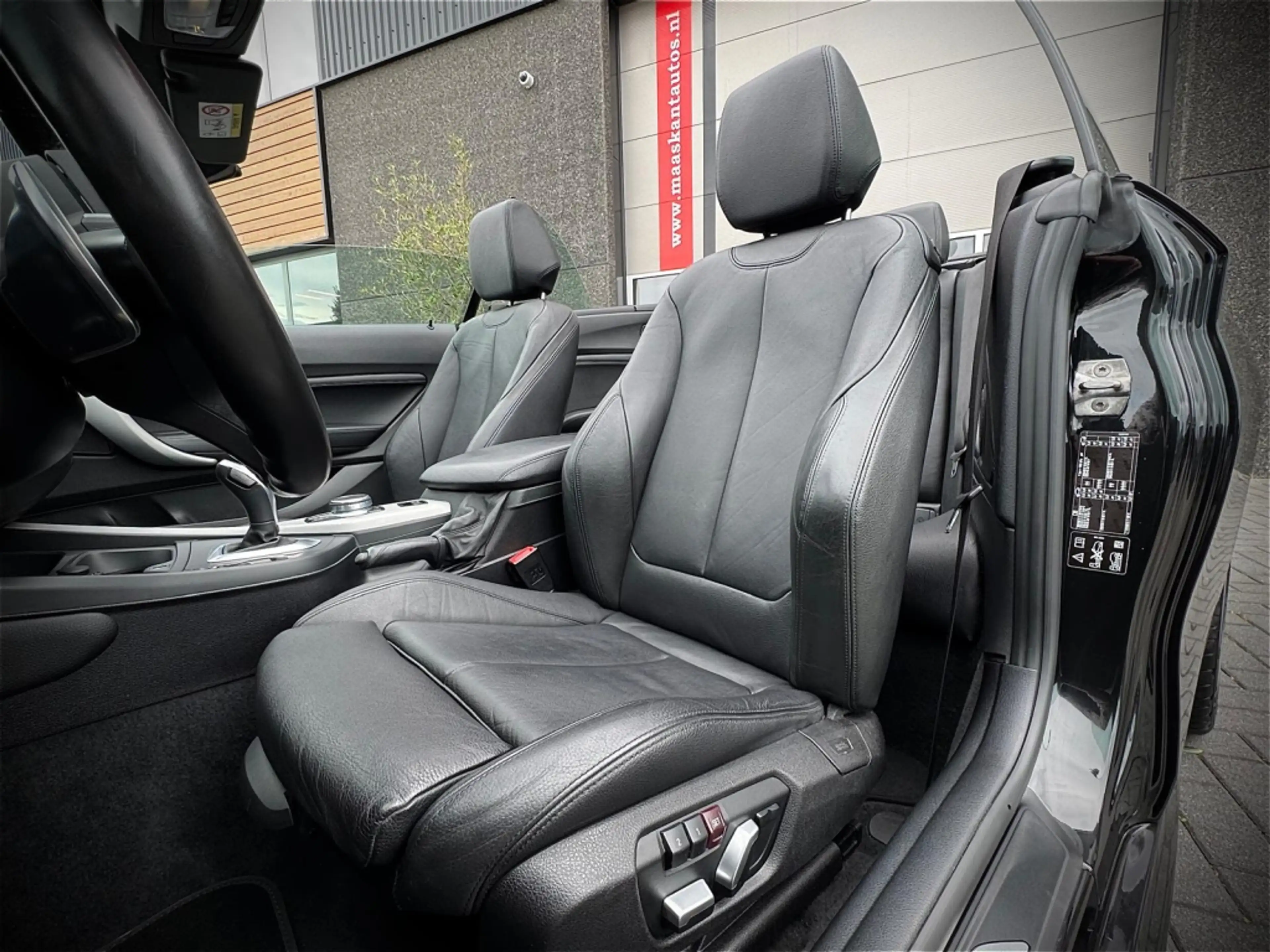 BMW 240 2-Serie M240i Cabrio / Xdrive / High Executive / C — photo 20