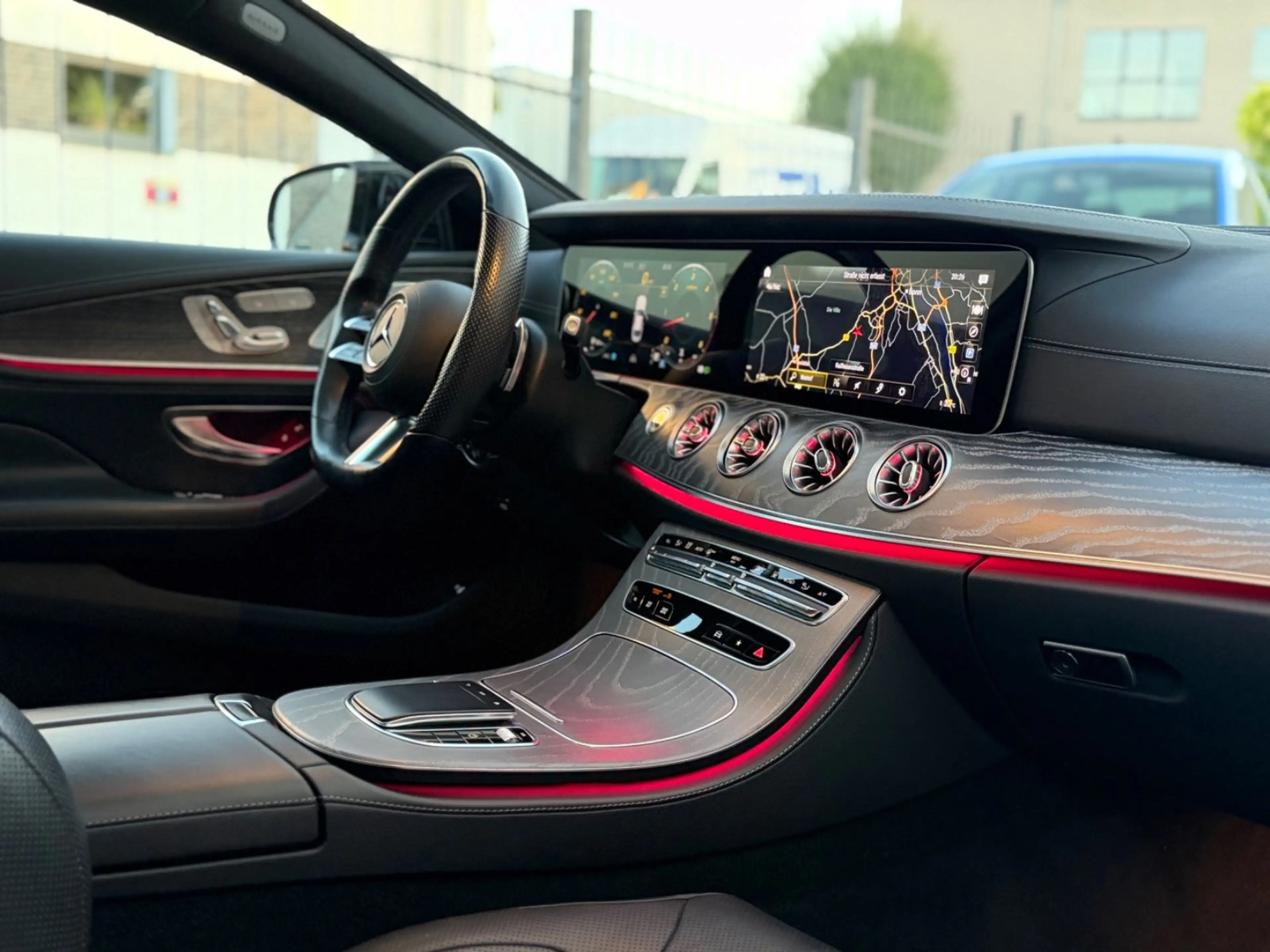 Mercedes-Benz CLS 400 d 4Matic AMG Line/HUD/Multibeam/Airmatic — photo 10