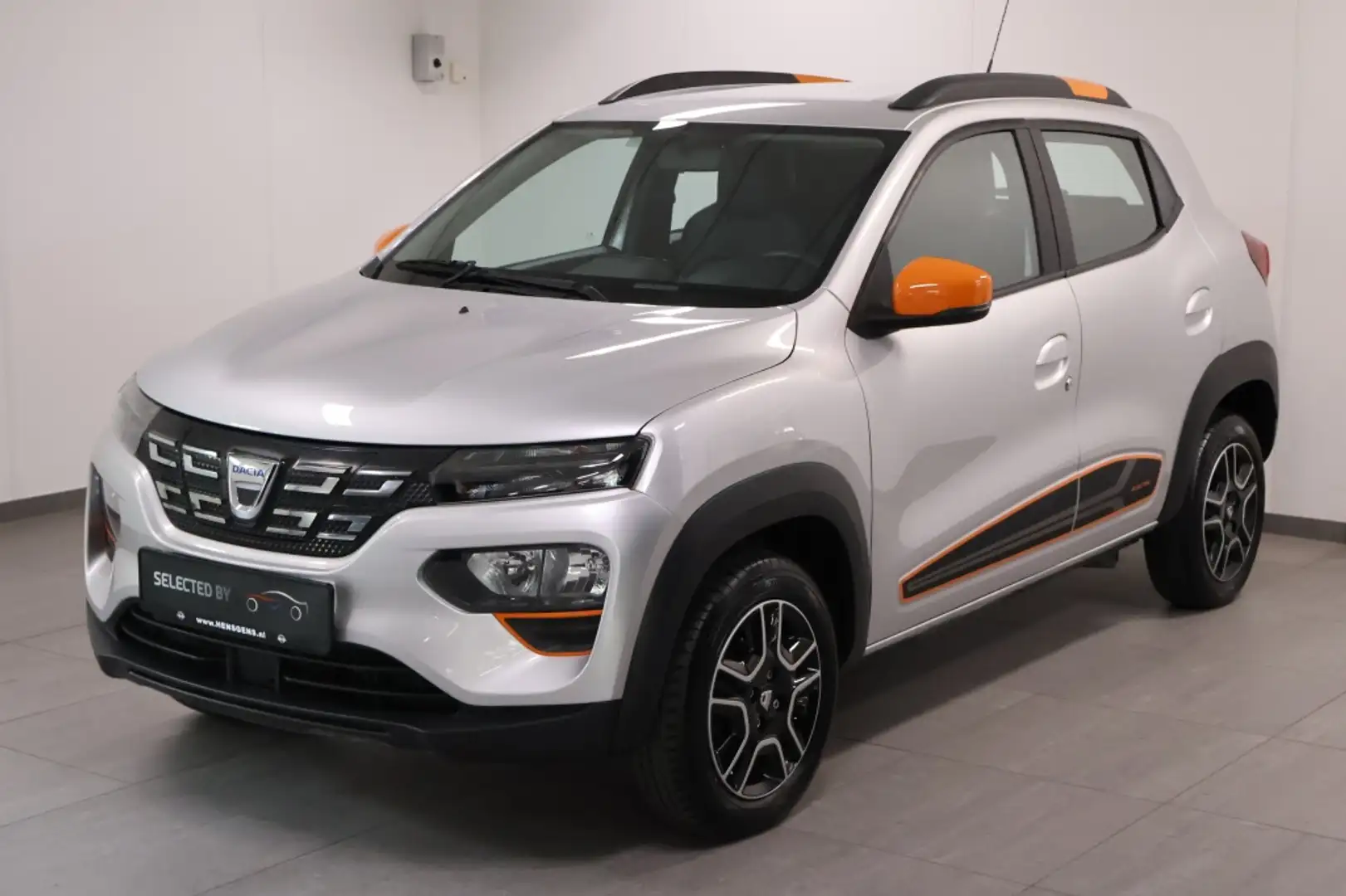 Dacia Spring Comfort+ (Orange p.) Zilver - 1
